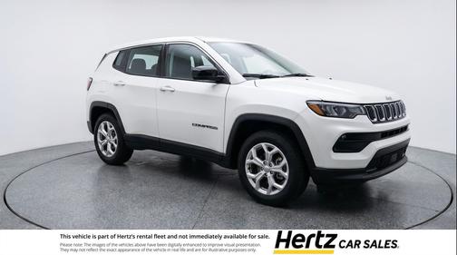 Bright White Clearcoat 2025 Jeep Compass Latitude