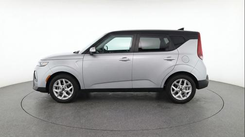 Steel Gray 2025 Kia Soul LX
