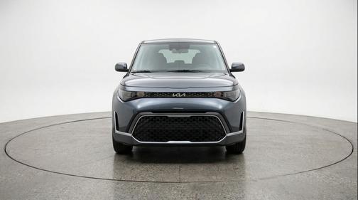 Gravity Gray 2025 Kia Soul LX