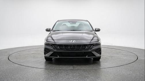 Amazon Gray 2025 Hyundai ELANTRA SEL