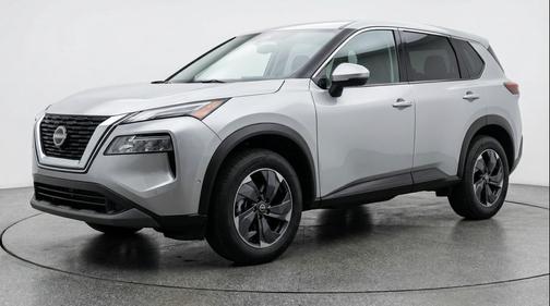 Brilliant Silver Metallic 2025 Nissan Rogue SV