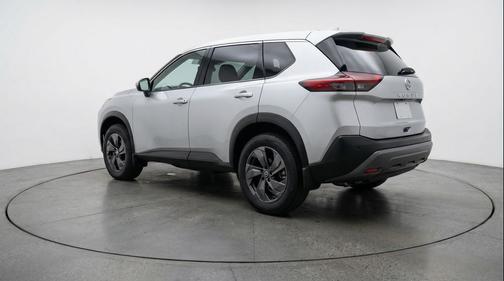 Brilliant Silver Metallic 2025 Nissan Rogue SV