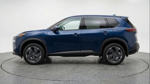 Deep Ocean Blue Pearl 2025 Nissan Rogue SV