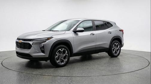 Sterling Gray Metallic 2025 Chevrolet Trax LT