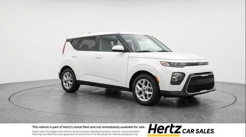 Snow White Pearl 2025 Kia Soul LX
