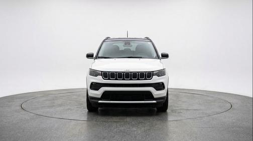 Bright White Clearcoat 2025 Jeep Compass Limited