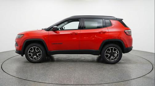 Red Hot Pearlcoat 2025 Jeep Compass Trailhawk