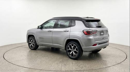 Silver Zynith Metallic Clearcoat 2025 Jeep Compass Limited
