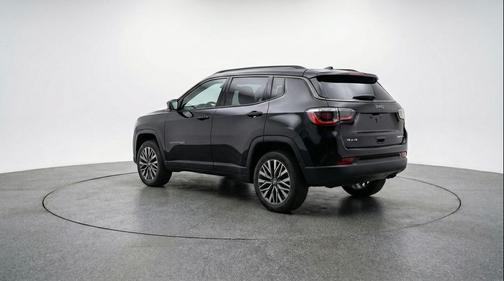 Hydro Blue Pearlcoat 2025 Jeep Compass Limited