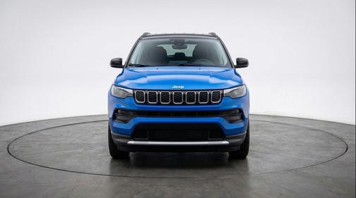 Hydro Blue Pearlcoat 2025 Jeep Compass Limited