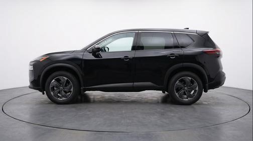 Super Black 2025 Nissan Rogue SV