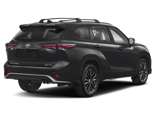 Midnight Black Metallic 2025 Toyota Highlander LE