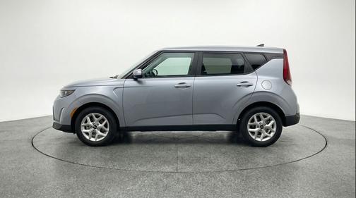 Steel Gray 2025 Kia Soul LX