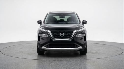 Super Black 2025 Nissan Rogue SV