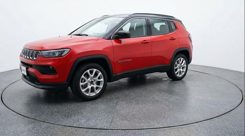 Red Hot Pearlcoat 2025 Jeep Compass Limited