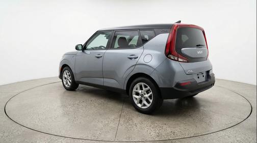 Steel Gray 2025 Kia Soul LX