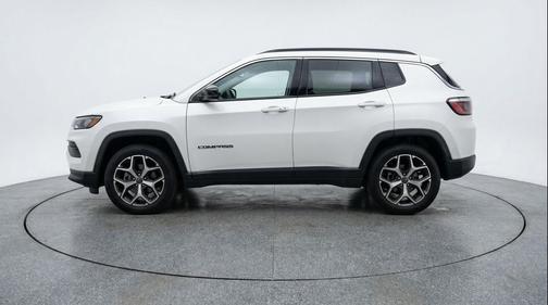 Bright White Clearcoat 2025 Jeep Compass Limited