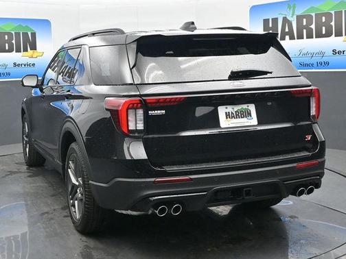 Agate Black Metallic 2026 Ford Explorer ST