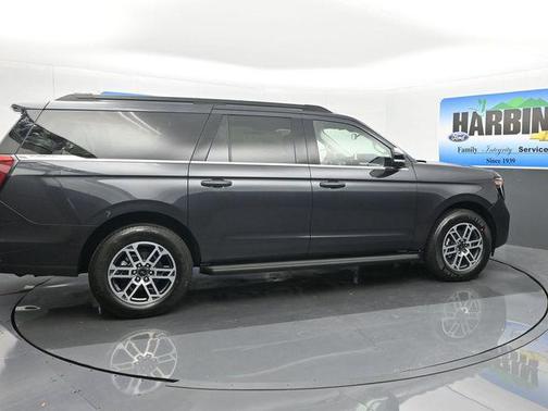 2025 Ford Expedition Max Active 4x2
