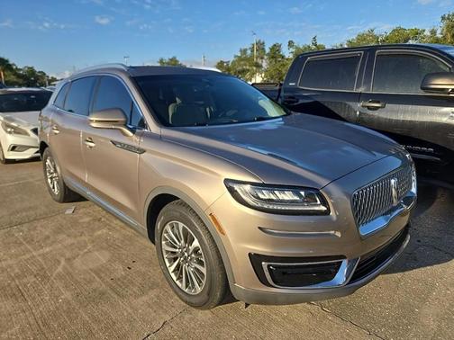 2020 Lincoln Nautilus Standard