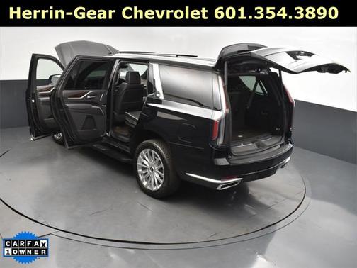 2023 Cadillac Escalade Premium Luxury