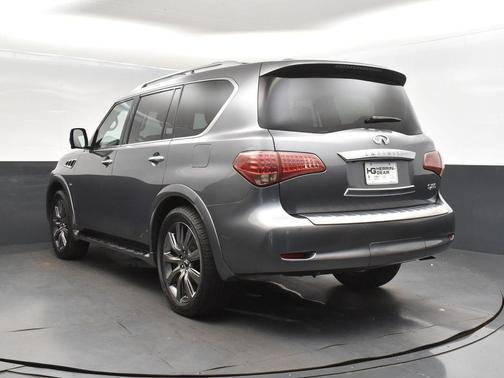 2017 INFINITI QX80 Signature Edition