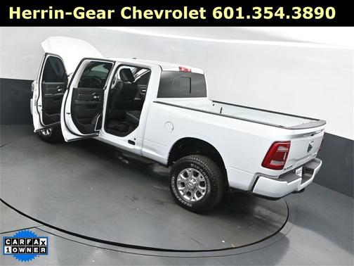 2024 RAM 2500 Laramie Crew Cab 4x4 6'4' Box