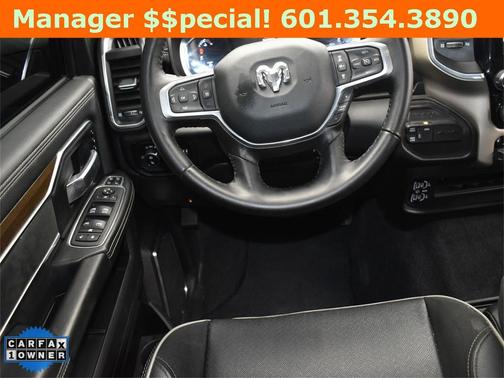 2024 RAM 2500 Laramie Crew Cab 4x4 6'4' Box