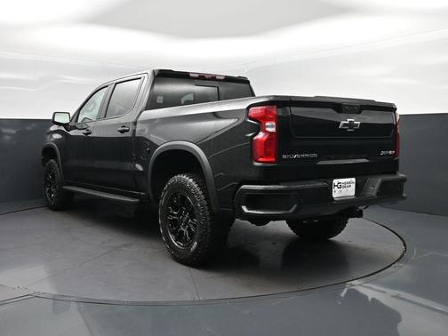 Black 2026 Chevrolet Silverado 1500 ZR2