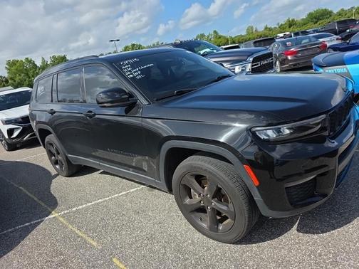 Diamond Black Crystal Pearlcoat 2022 Jeep Grand Cherokee L Limited