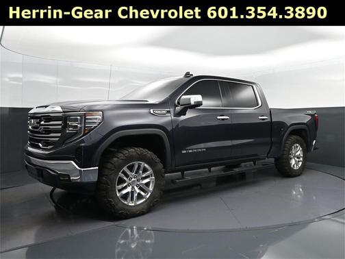 2022 GMC Sierra 1500 SLT