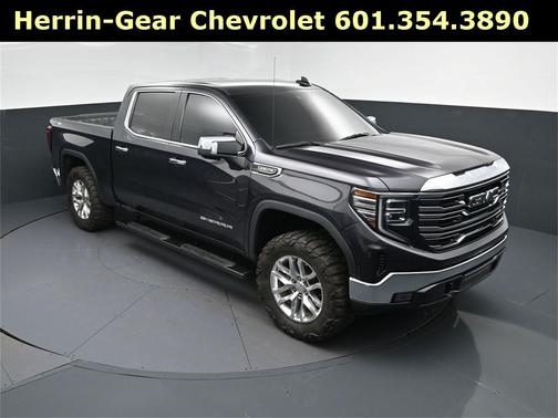 2022 GMC Sierra 1500 SLT