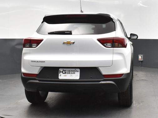 2025 Chevrolet Trailblazer LS