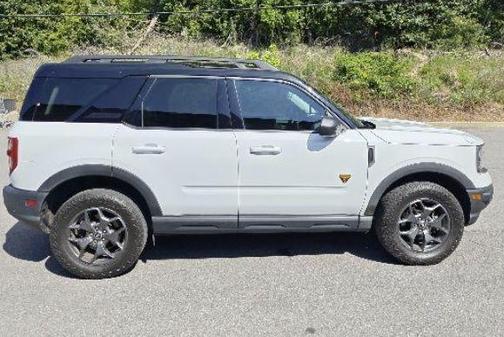 Oxford White 2022 Ford Bronco Sport Badlands