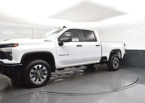 2025 Chevrolet Silverado 2500 Custom