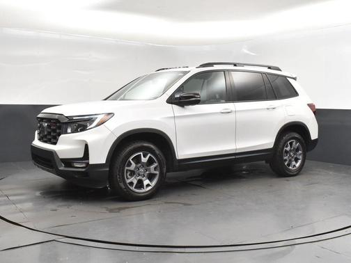 2023 Honda Passport AWD TrailSport