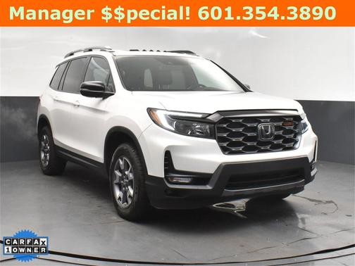 2023 Honda Passport AWD TrailSport