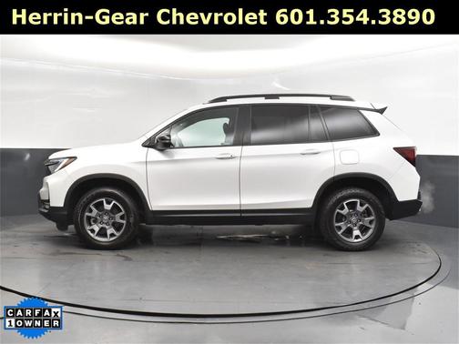 2023 Honda Passport AWD TrailSport