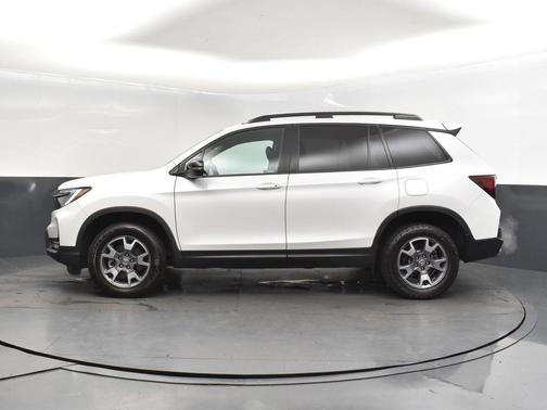 2023 Honda Passport AWD TrailSport