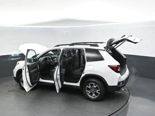 2023 Honda Passport AWD TrailSport