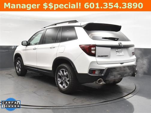 2023 Honda Passport AWD TrailSport