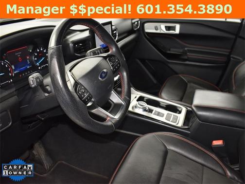 2022 Ford Explorer ST-Line