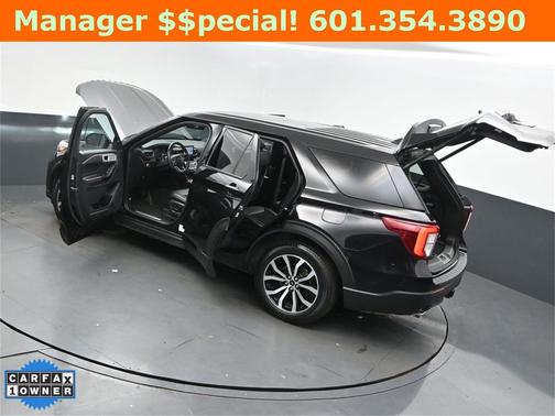 2022 Ford Explorer ST-Line