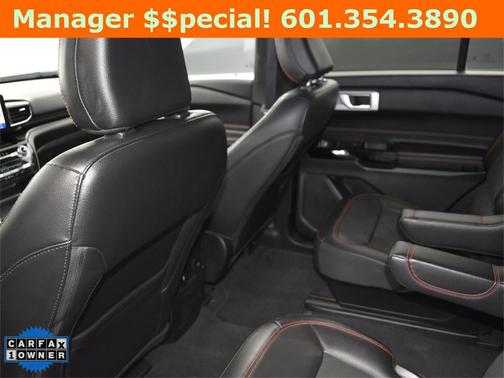 2022 Ford Explorer ST-Line