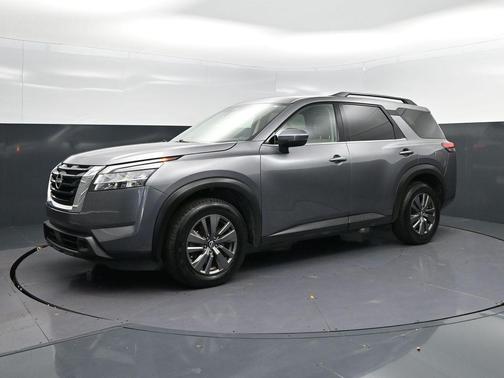 2022 Nissan Pathfinder SV 2WD