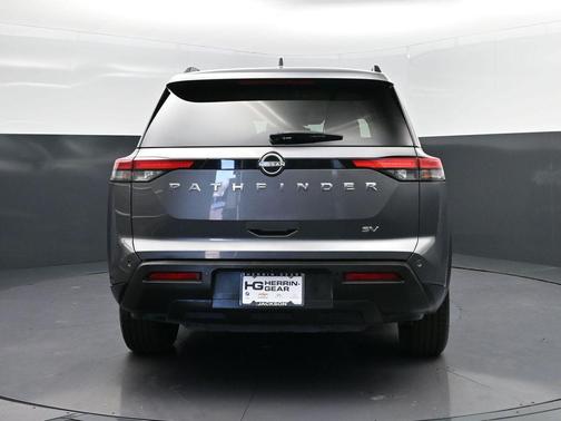 2022 Nissan Pathfinder SV 2WD