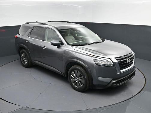 2022 Nissan Pathfinder SV 2WD