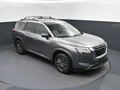 2022 Nissan Pathfinder SV 2WD