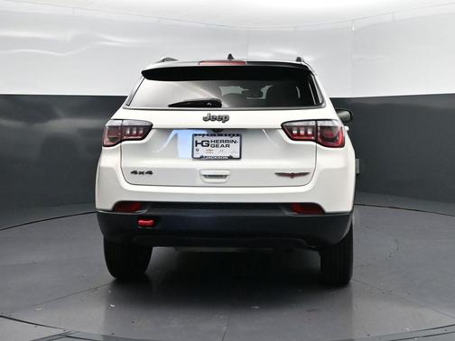 2020 Jeep Compass Trailhawk