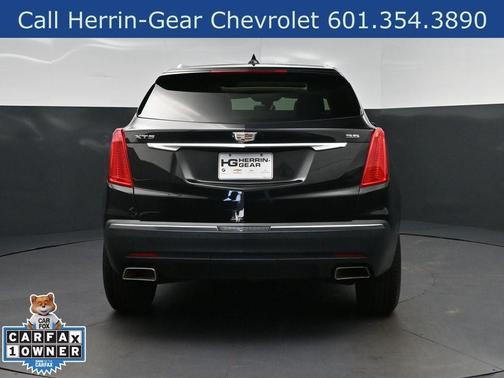 Black Metallic 2019 Cadillac XT5 Luxury